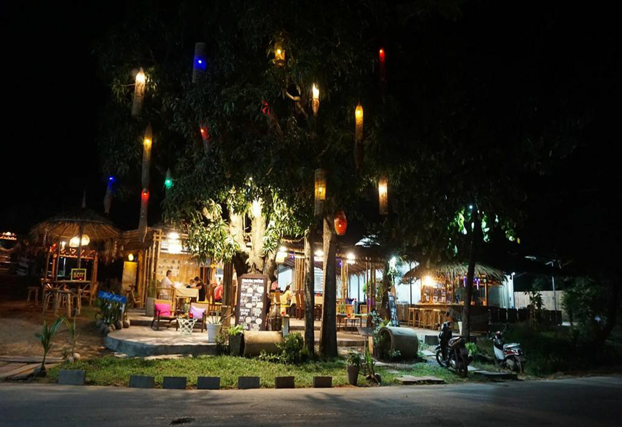 Yanui Beach Hideaway Rawai Exterior photo